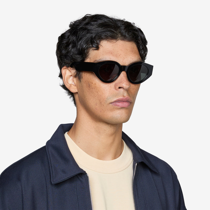 Polly Black | Green Solid Lens Eyewear