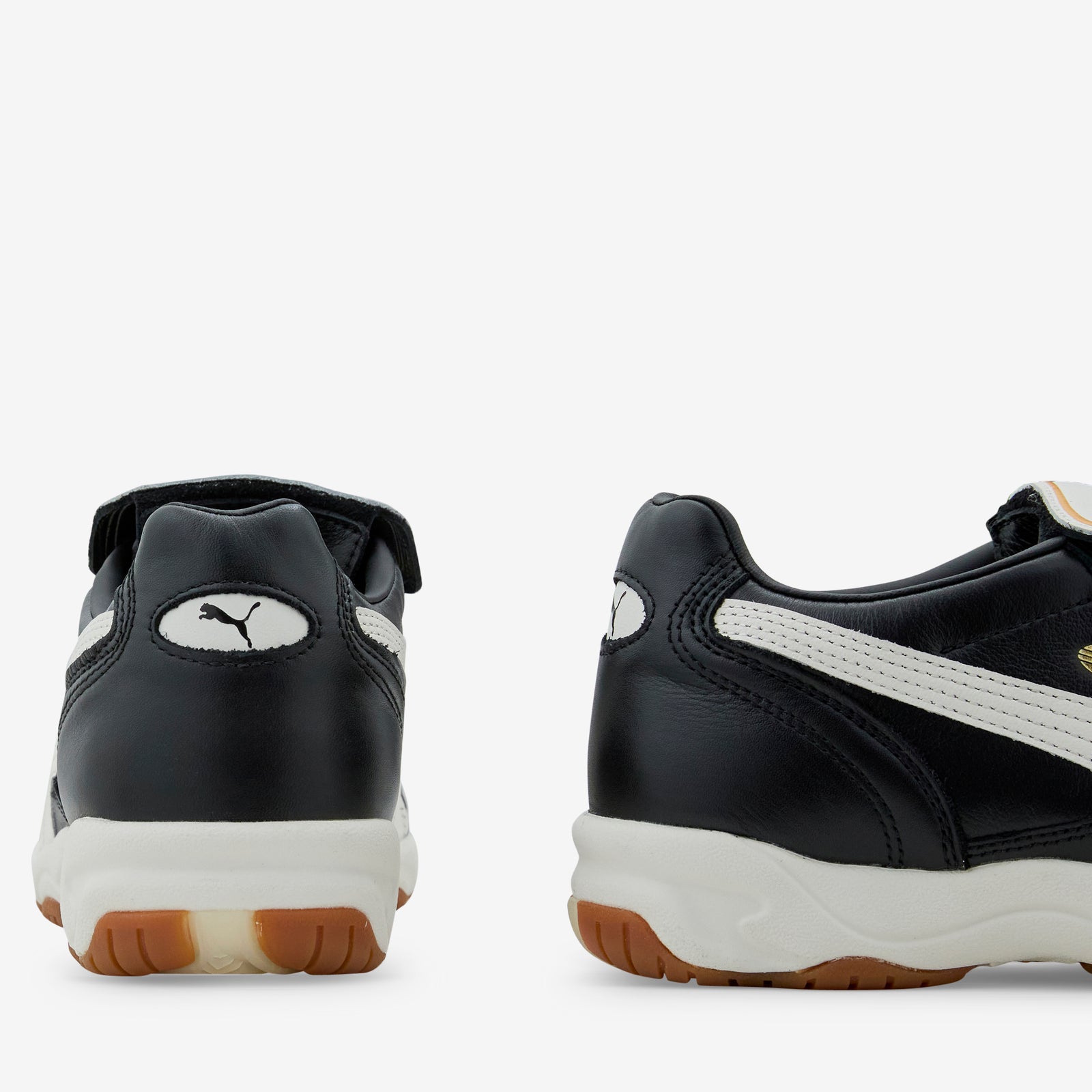 King Indoor PUMA Black | Warm White – Above The Clouds
