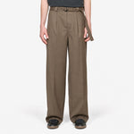 ABOVE THE CLOUDS x Pleated Work Pant Brown | Black