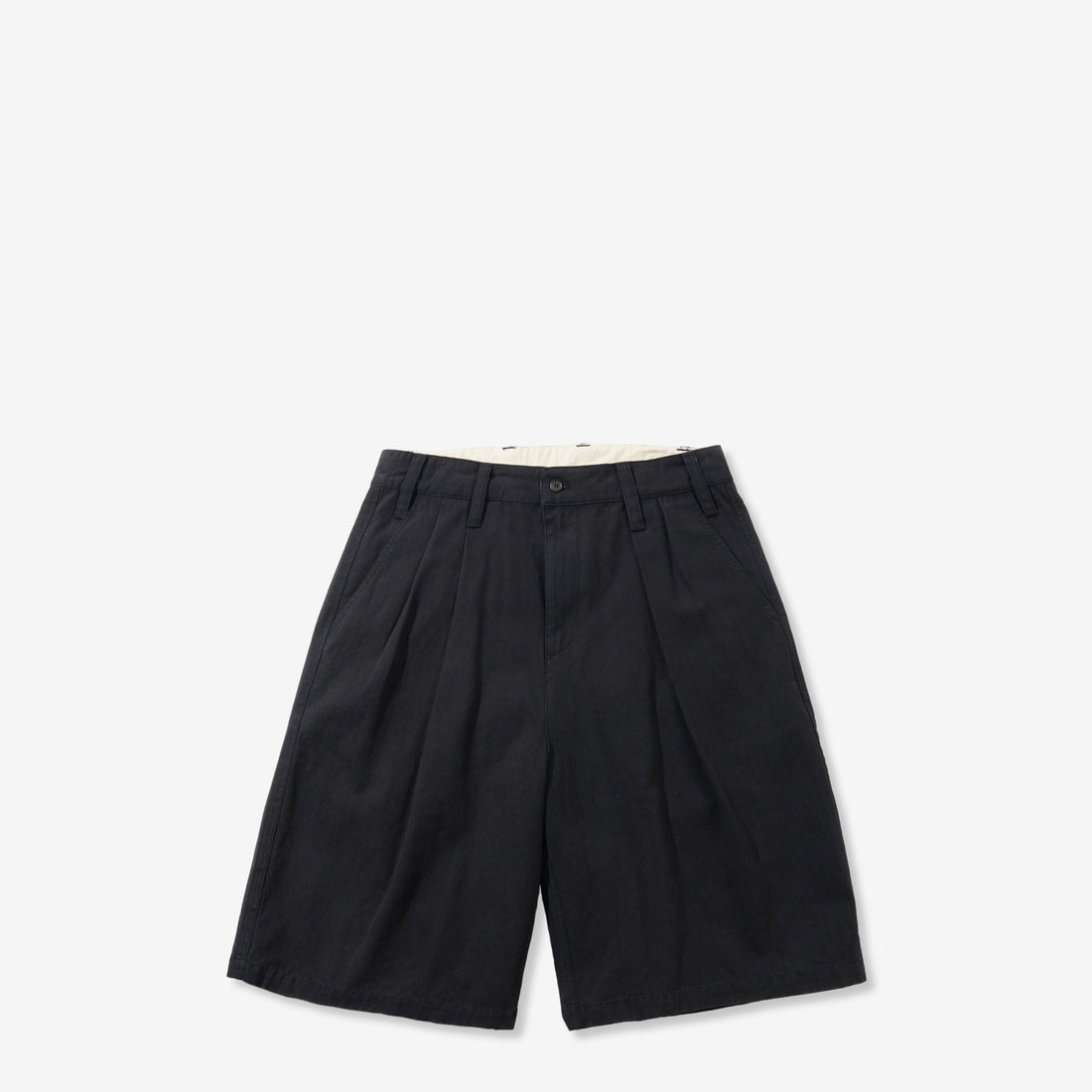 Pleated Shorts Washed Black Shorts