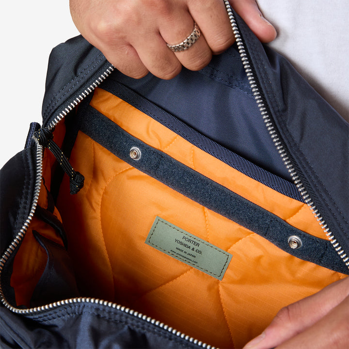 Force Shoulder Bag Navy