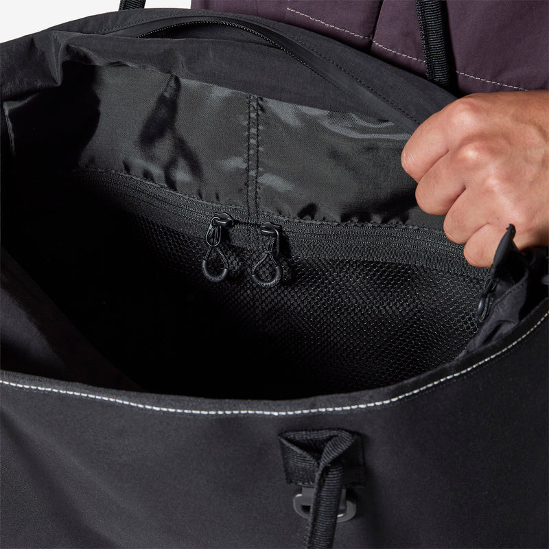 PE/CO Tote Bag Black Bags
