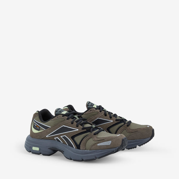Premier Road Plus VI Grout | Hunter Green | Black Footwear