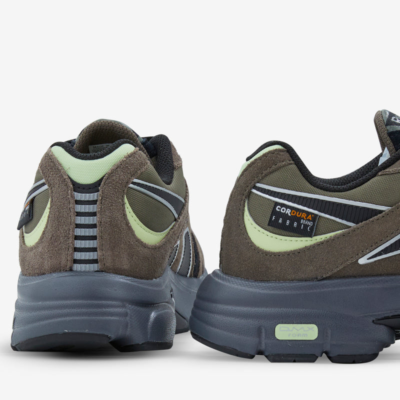 Premier Road Plus VI Grout | Hunter Green | Black Footwear