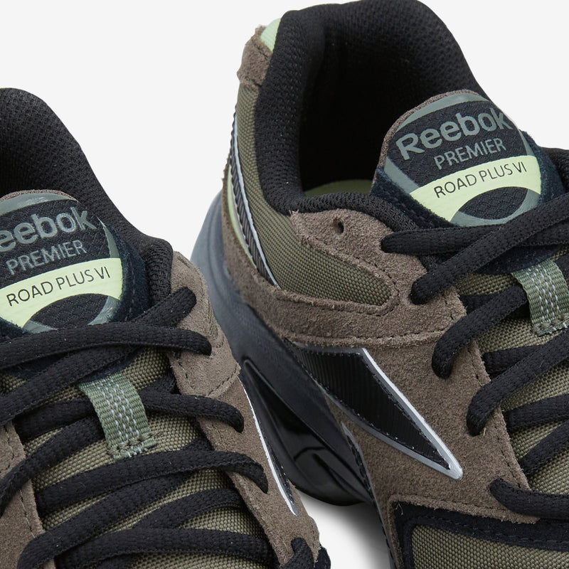 Premier Road Plus VI Grout | Hunter Green | Black Footwear