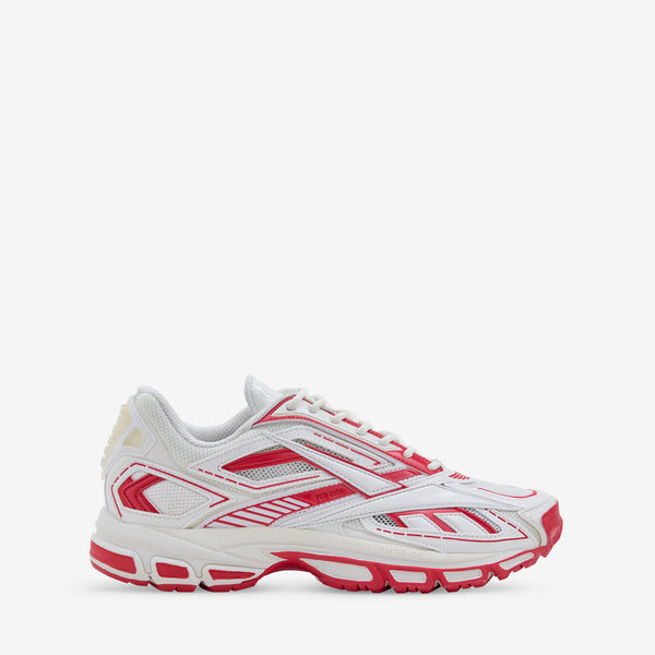 Premier Road Ultra White | Red Footwear