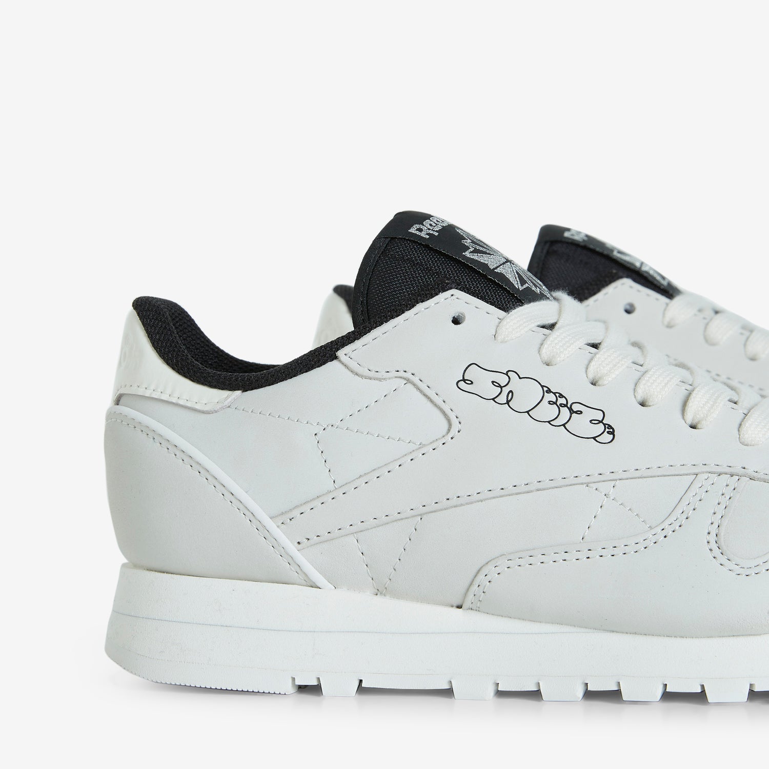 Sneeze x Classic Leather White | Chalk | Black – Above The Clouds