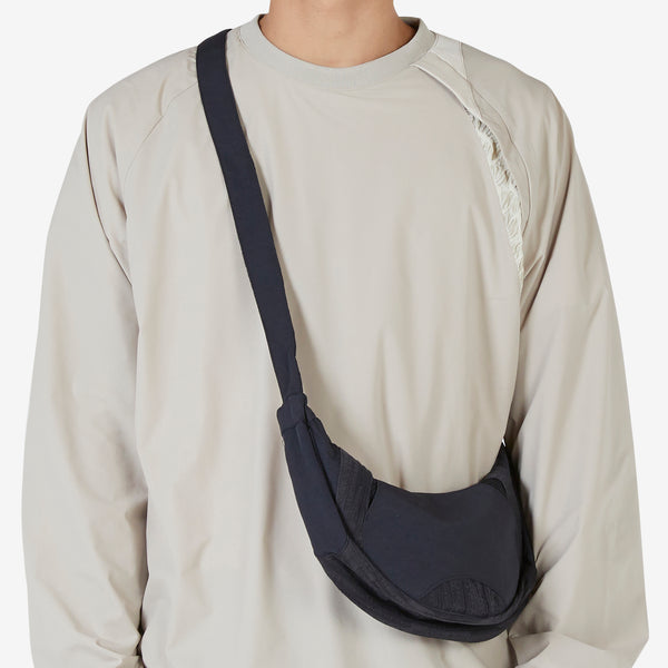 Ep.4 Synopsis 01 Bag Black