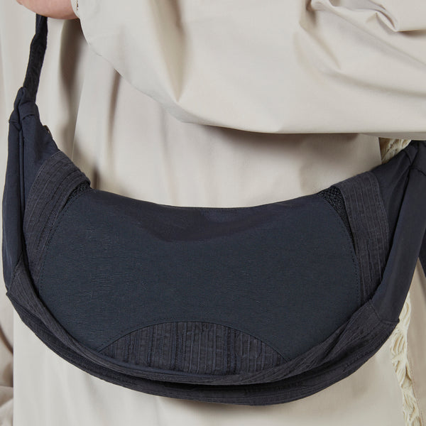 Ep.4 Synopsis 01 Bag Black