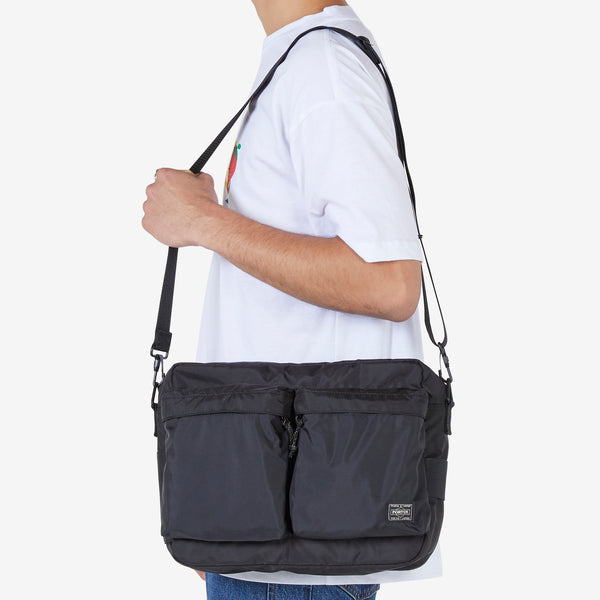 Force Shoulder Bag Black