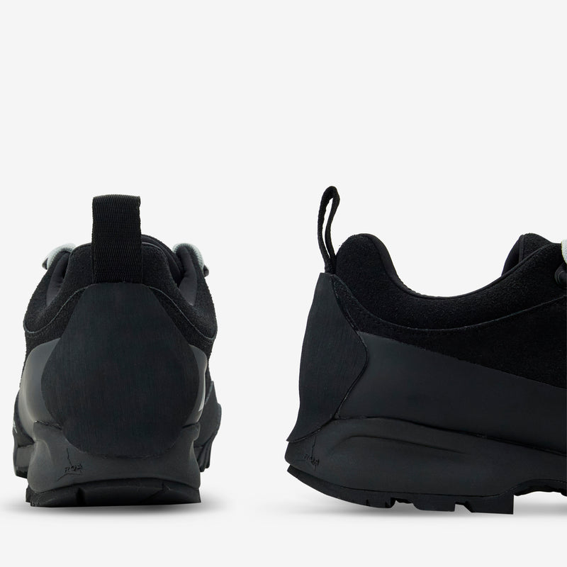 Cingino Black Footwear