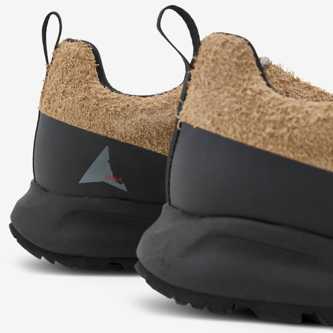 Cingino Sand Footwear