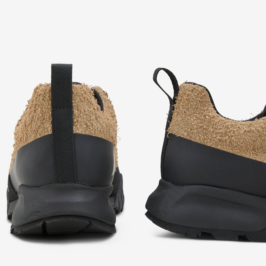 Cingino Sand Footwear