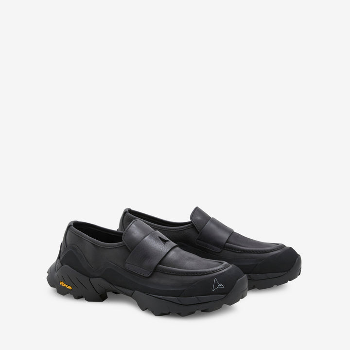 Loafer Black Front