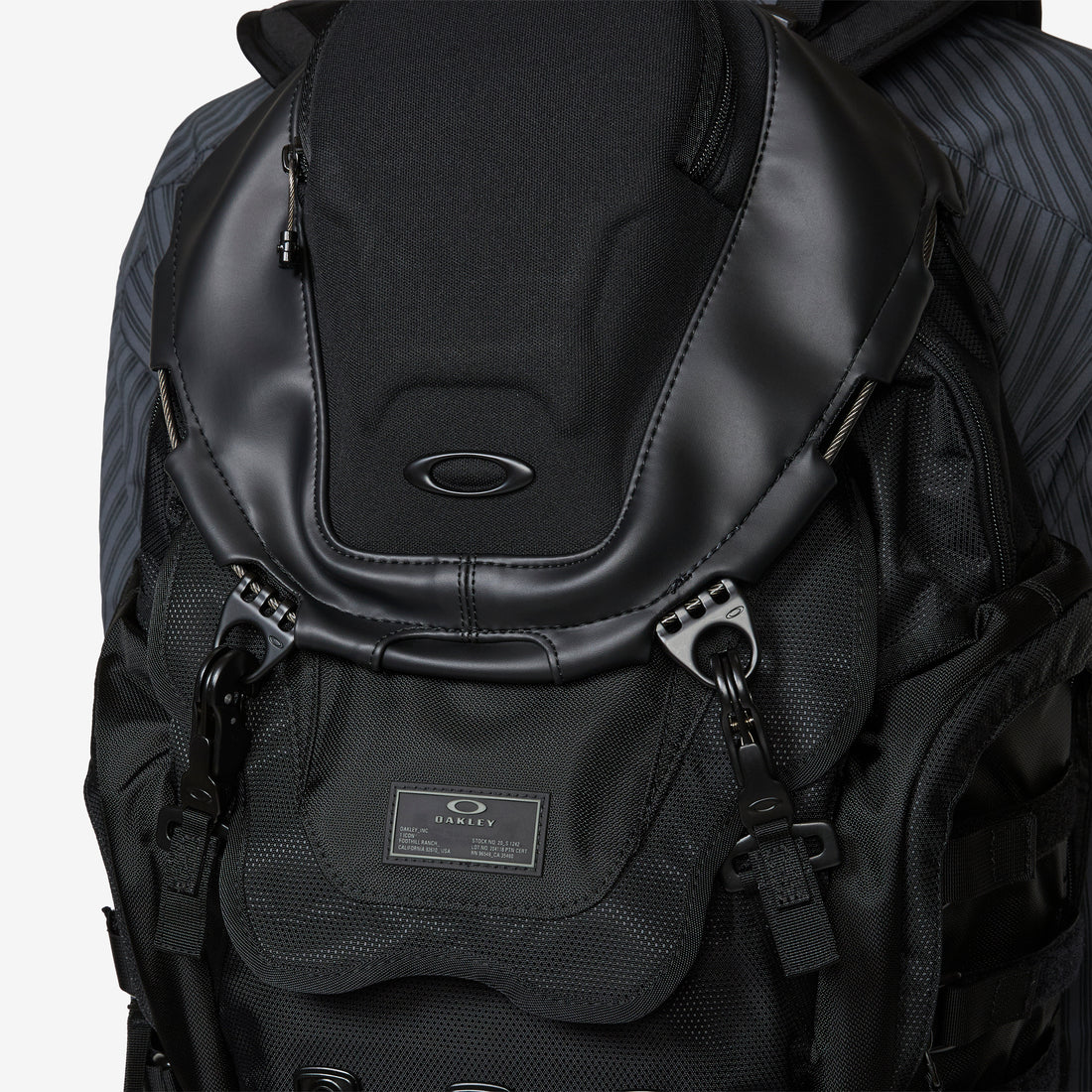 Kitchen Sink Backpack Stealth Black Bags