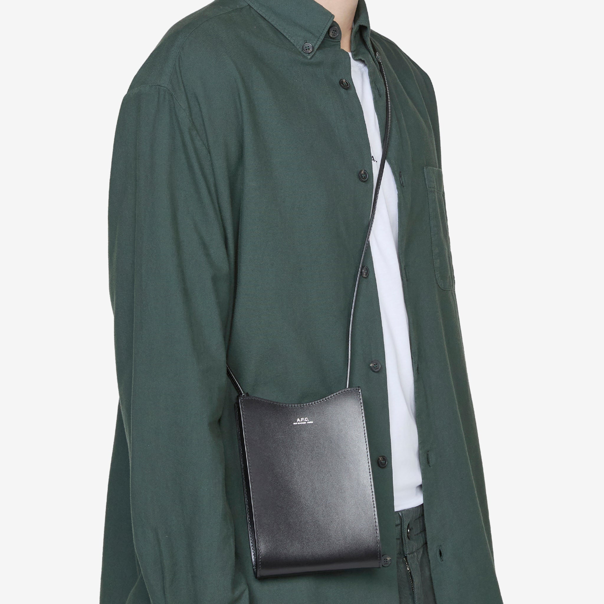 A.P.C. neck pouch jamie ブラック A.P.C. - Jamie Neck Pouch in Black – gravitypope