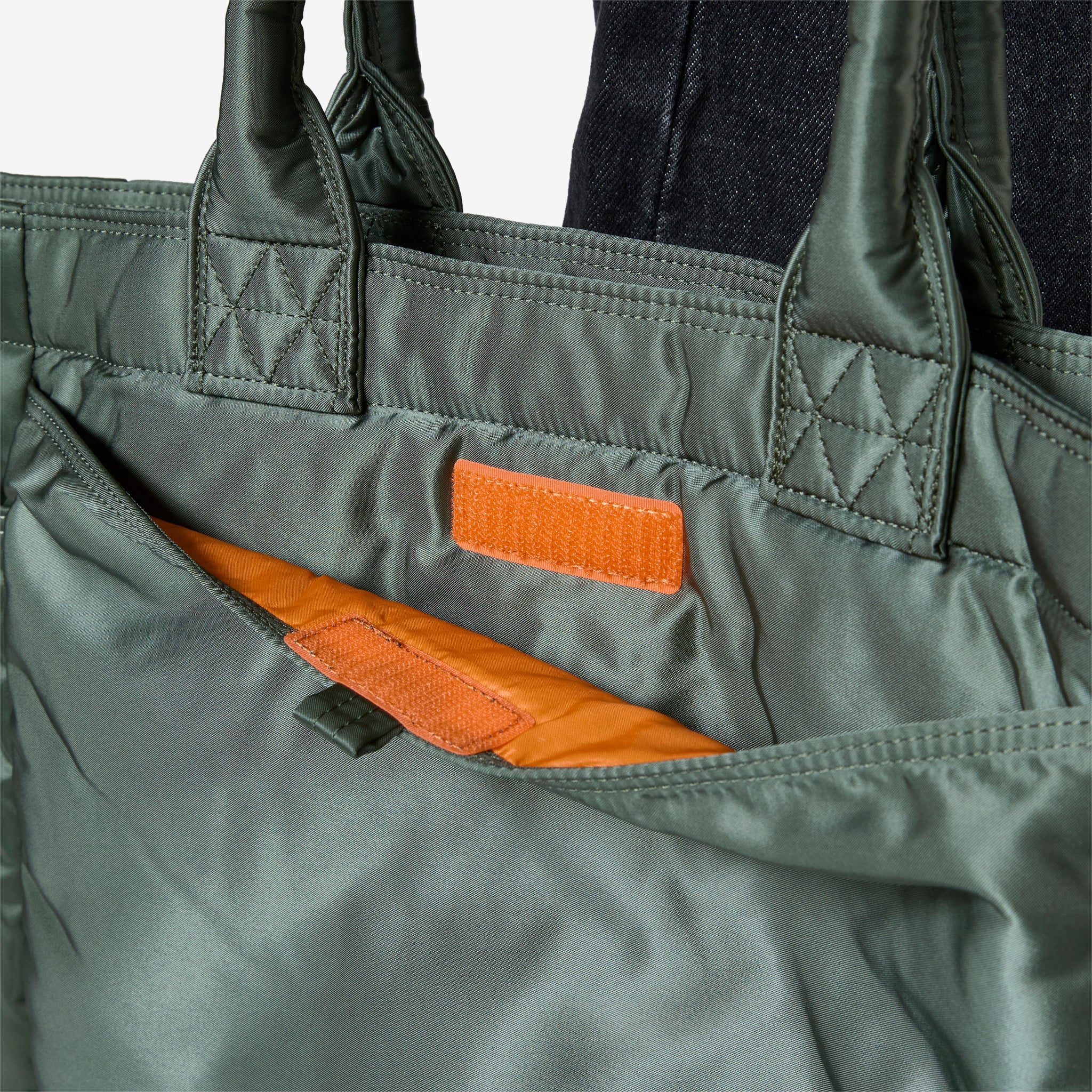 All New Tanker Tote Bag Sage Green (L) – Above The Clouds