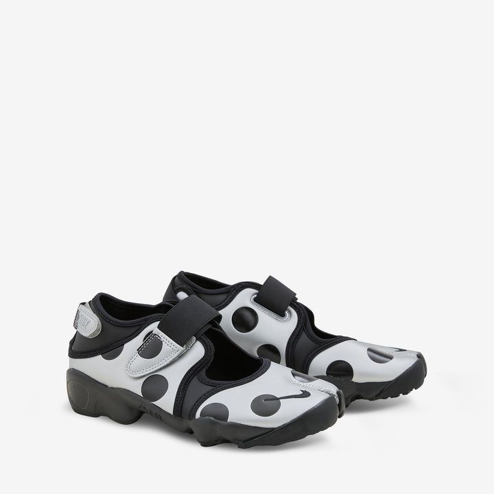 Women's Air Rift Black | Black | Metallic Silver Front