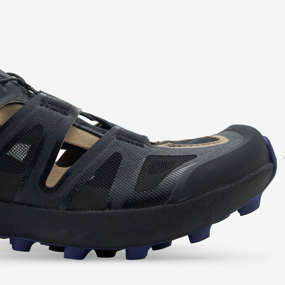 Udara Advanced Black | Fallen Rock | Astral Aura Footwear