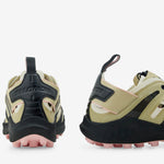 Udara Advanced Pale Olive Green | Black | Impatiens Pink