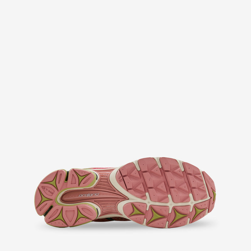 Jae Tips x Progrid Triumph 4 Virginia Creeper Footwear