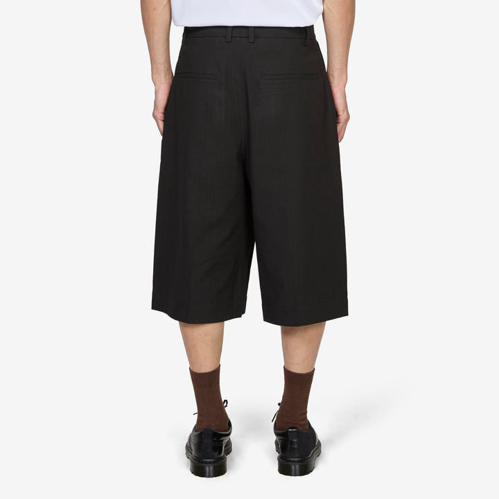 Fowld Short Black