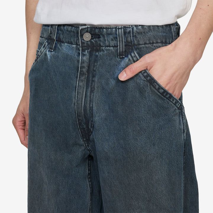 Baggy Barrel Jeans Setting The Pace