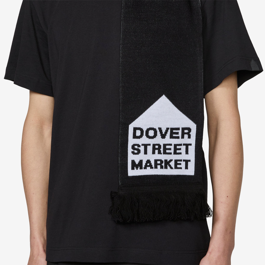 DSM Football Scarf Black Accessories