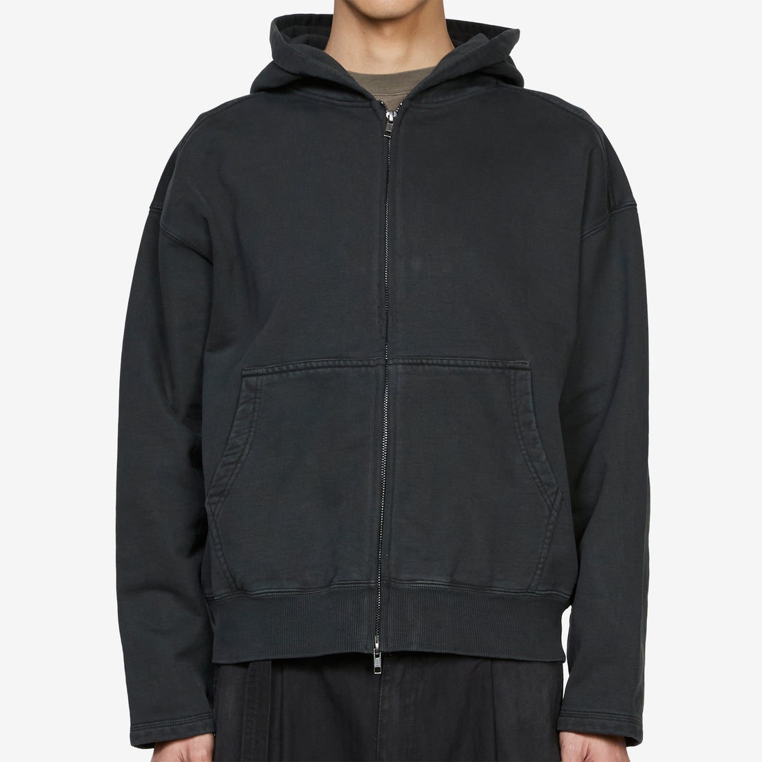 Tour Zip Hood Black Jumpers