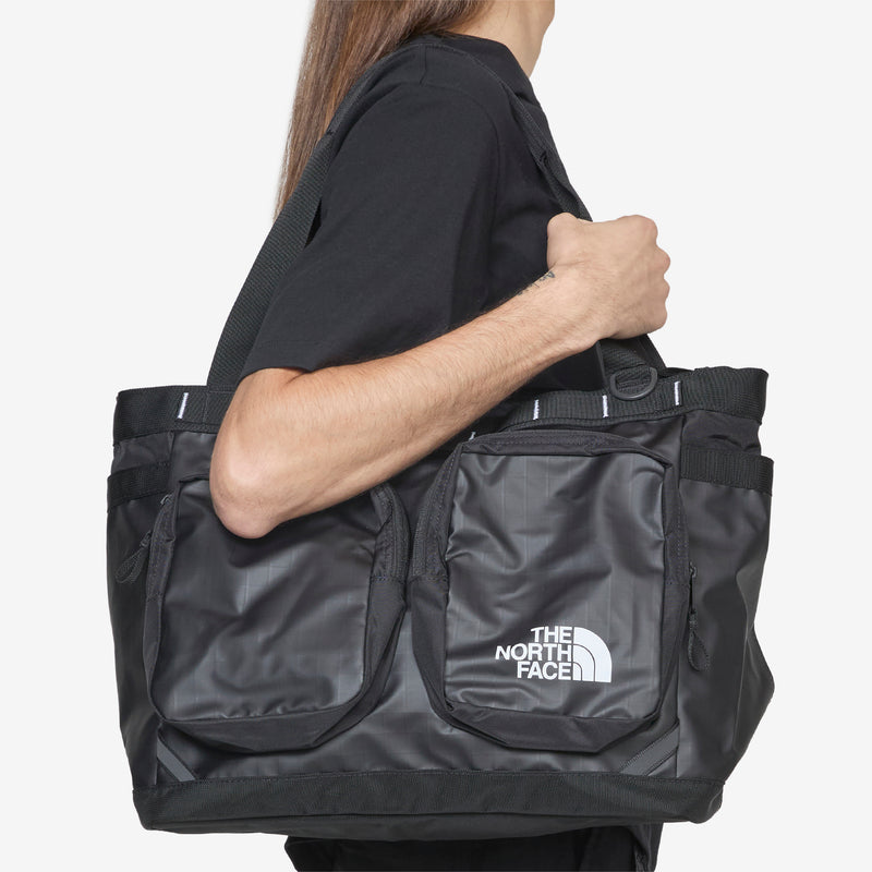 Base Camp Voyager Tote TNF Black | TNF White | NPF Bags