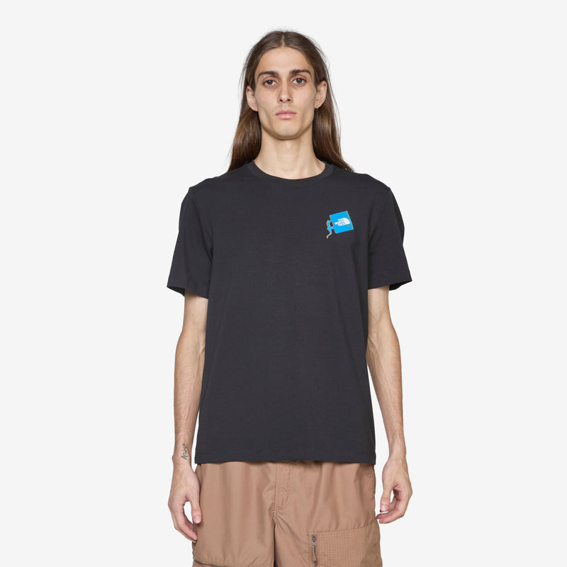 Climb II Short Sleeve Graphic T-Shirt TNF Black Tees