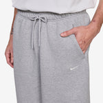 Solo Swoosh Cuffed Pants Dark Grey Heather | Sail