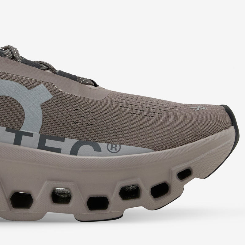 Cloudmonster Cinder | Fog Footwear