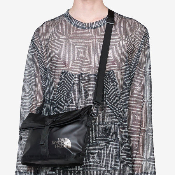 Base Camp Shoulder Bag TNF Black | Asphalt Grey | Smoked Pearl Bags