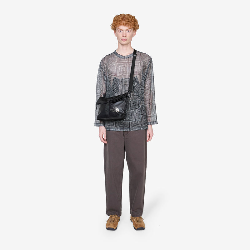 Base Camp Shoulder Bag TNF Black | Asphalt Grey | Smoked Pearl Bags