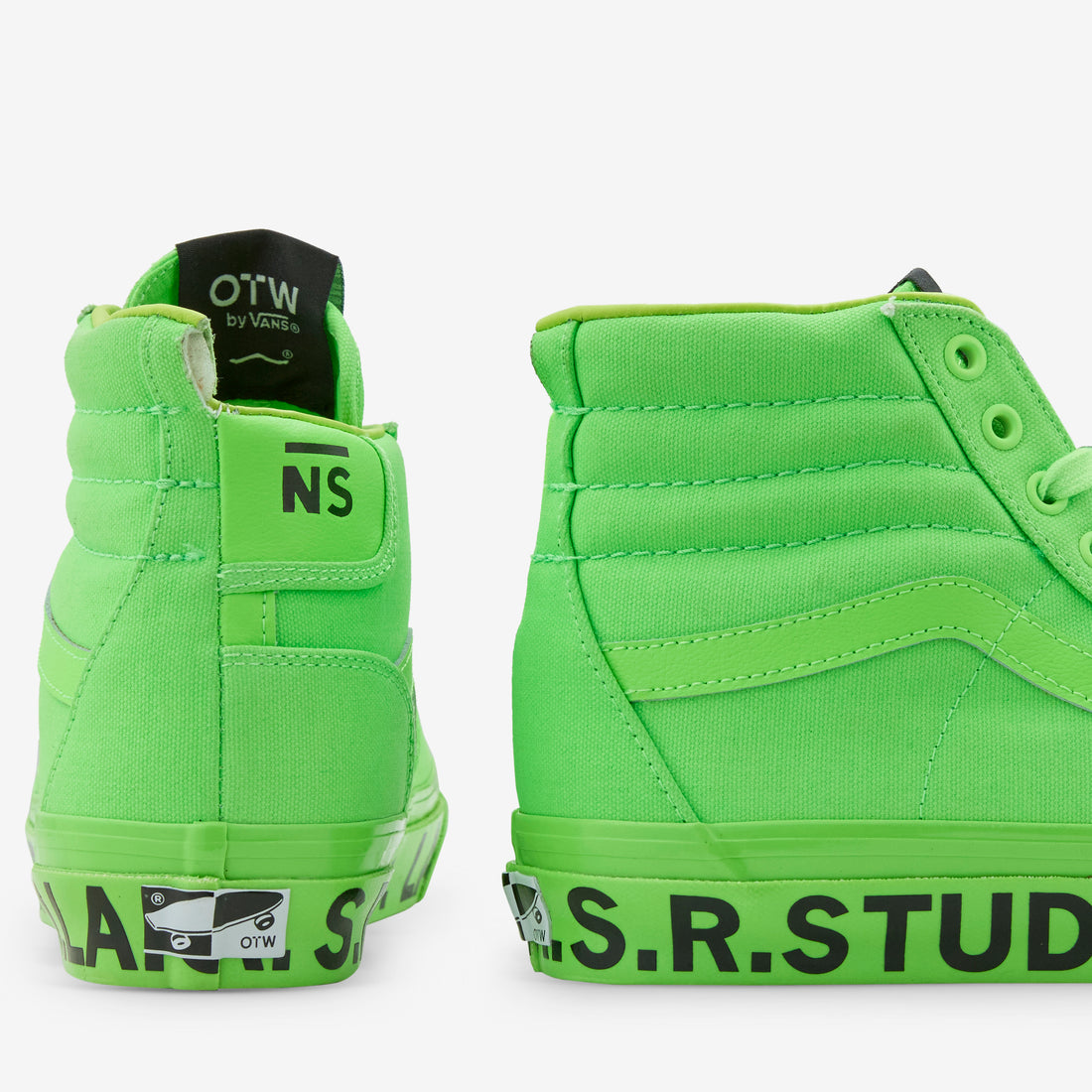 Sterling Ruby x Clash The Wall Green Gecko Footwear