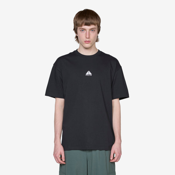 NRG ACG LBR Lungs T-Shirt Black | Lt Smoke Grey | Summit White Tees