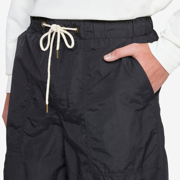 Scale Shorts Black Shorts