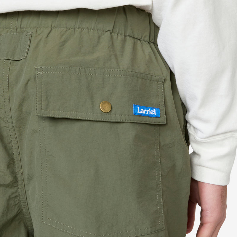Scale Shorts Army Shorts