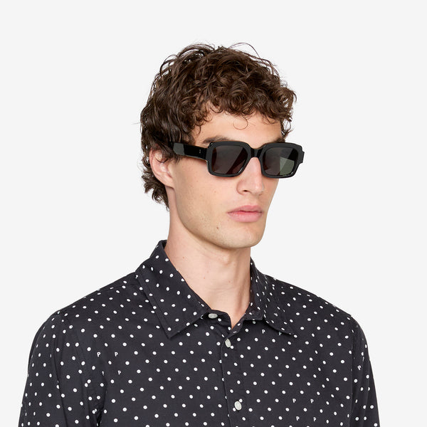 Apollo Black | Green Solid Lens Eyewear