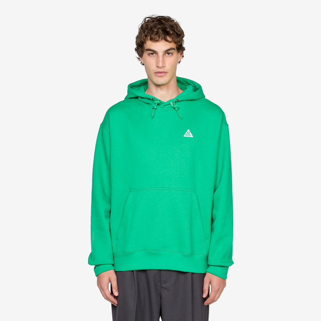 ACG Therma-FIT Fleece Pullover Hoodie Stadium Green | Light Khaki | Summit White Jumpers