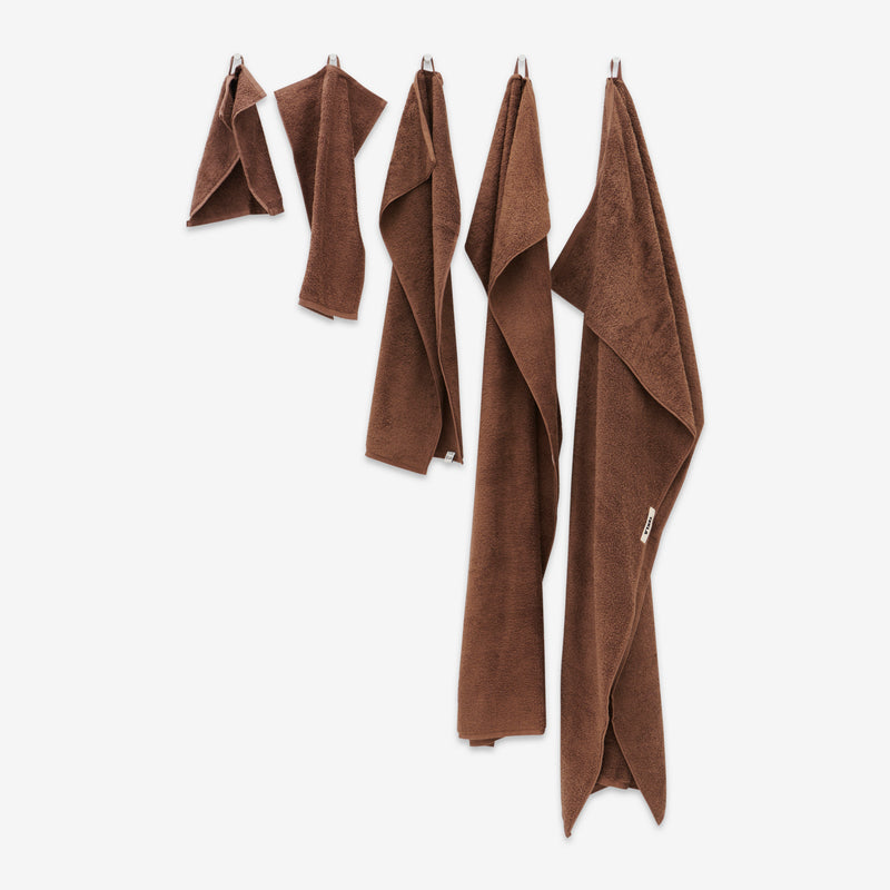 Terry Towel Kodiak Brown Lifestyle