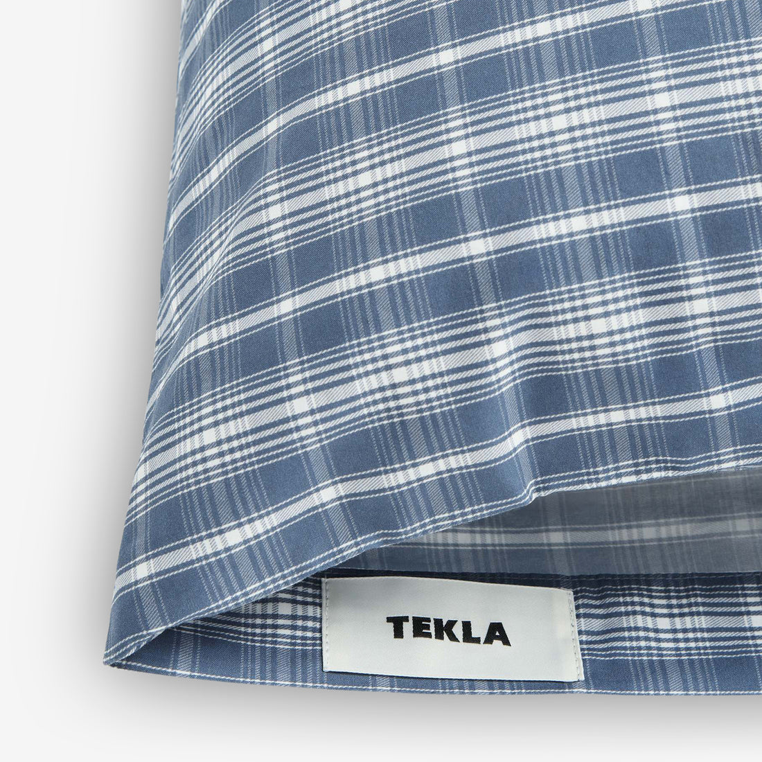 Percale Pillow Sham Douglas Checks Lifestyle