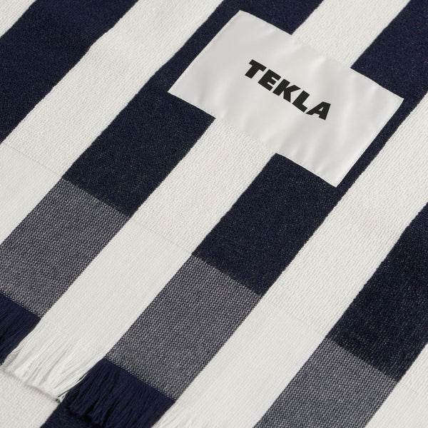 Beach Towel Cala Stripes Lifestyle