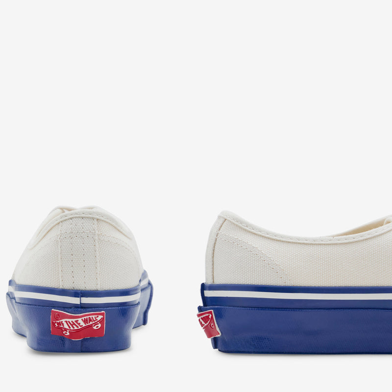 Authentic 44 Duck Canvas White | Blue Footwear