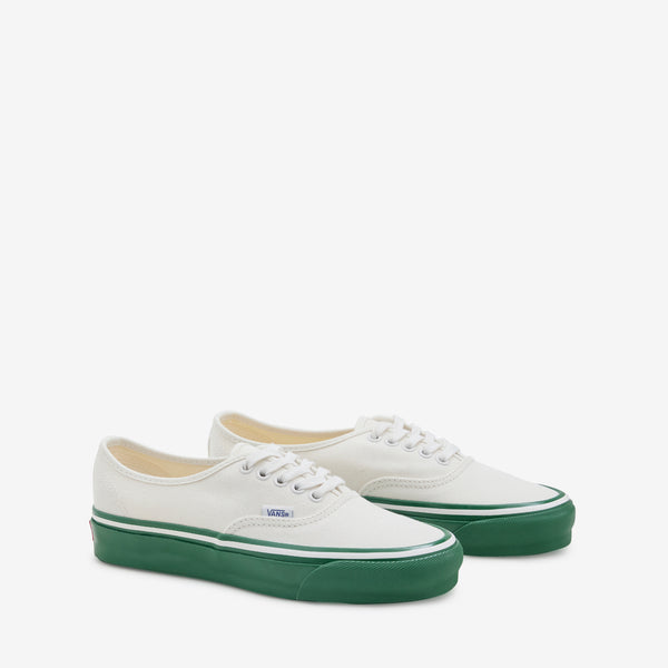 Authentic 44 Duck Canvas White | Green Footwear