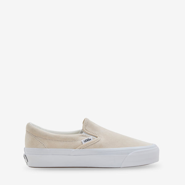 LX Classic Slip-On 98 Pig Suede Creme Brule Footwear