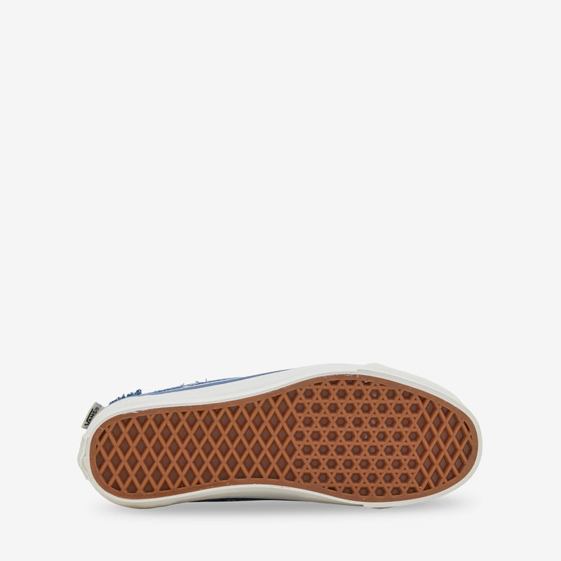 Invincible x LX Old Skool Frayed Invincible Denim | Marshmellow Footwear