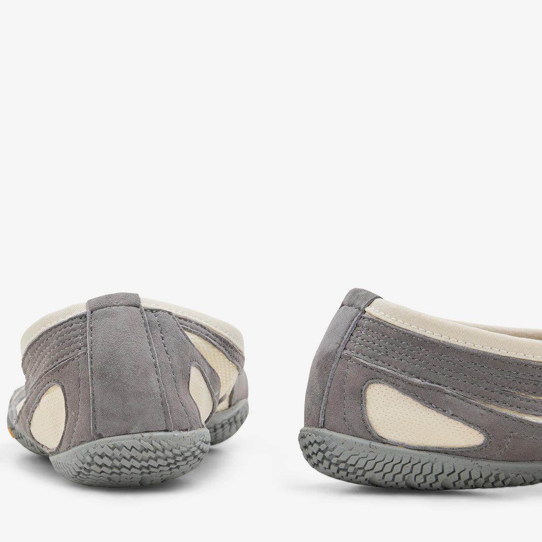 Jaya Evo Butter | Grey Footwear