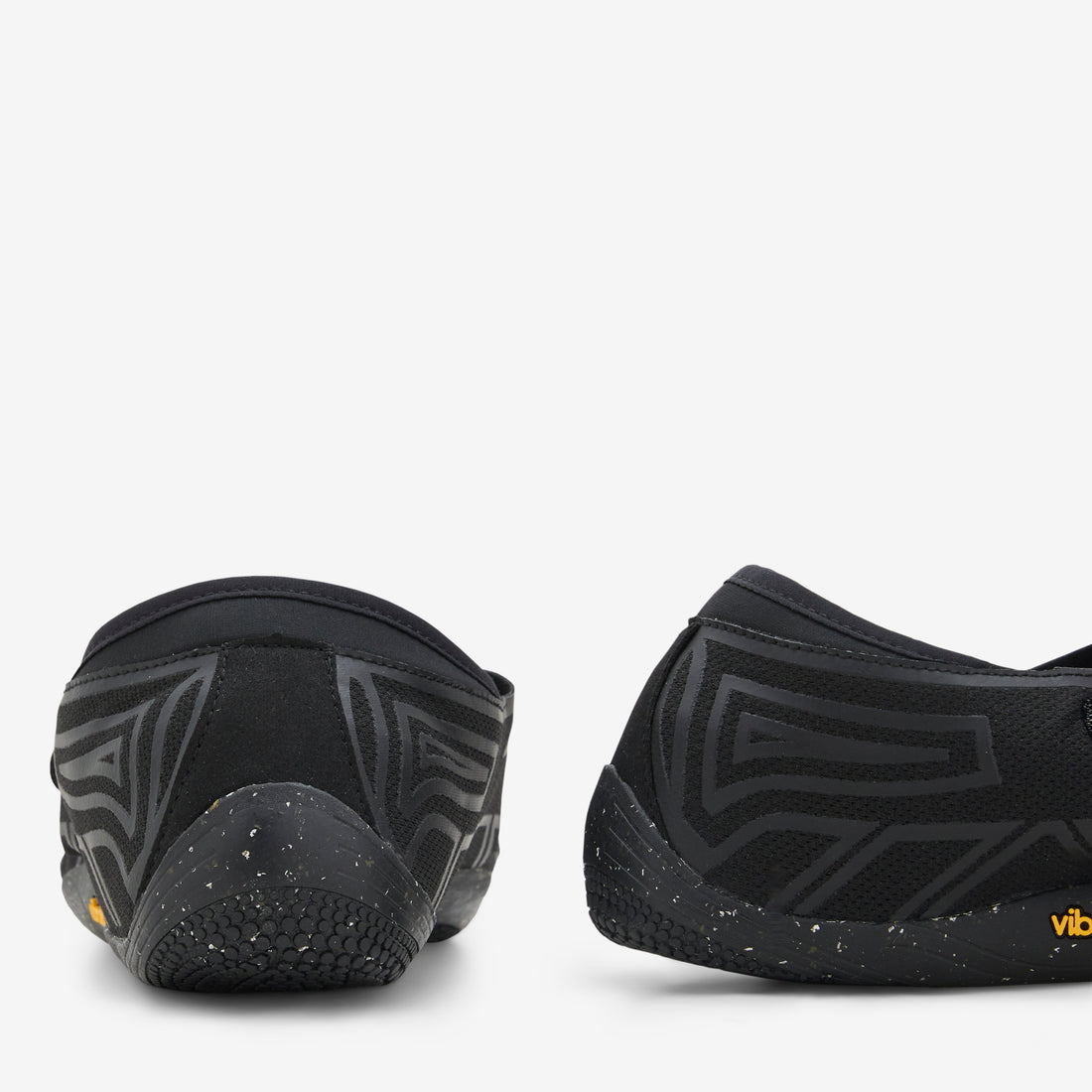 V-Run Blackout Footwear